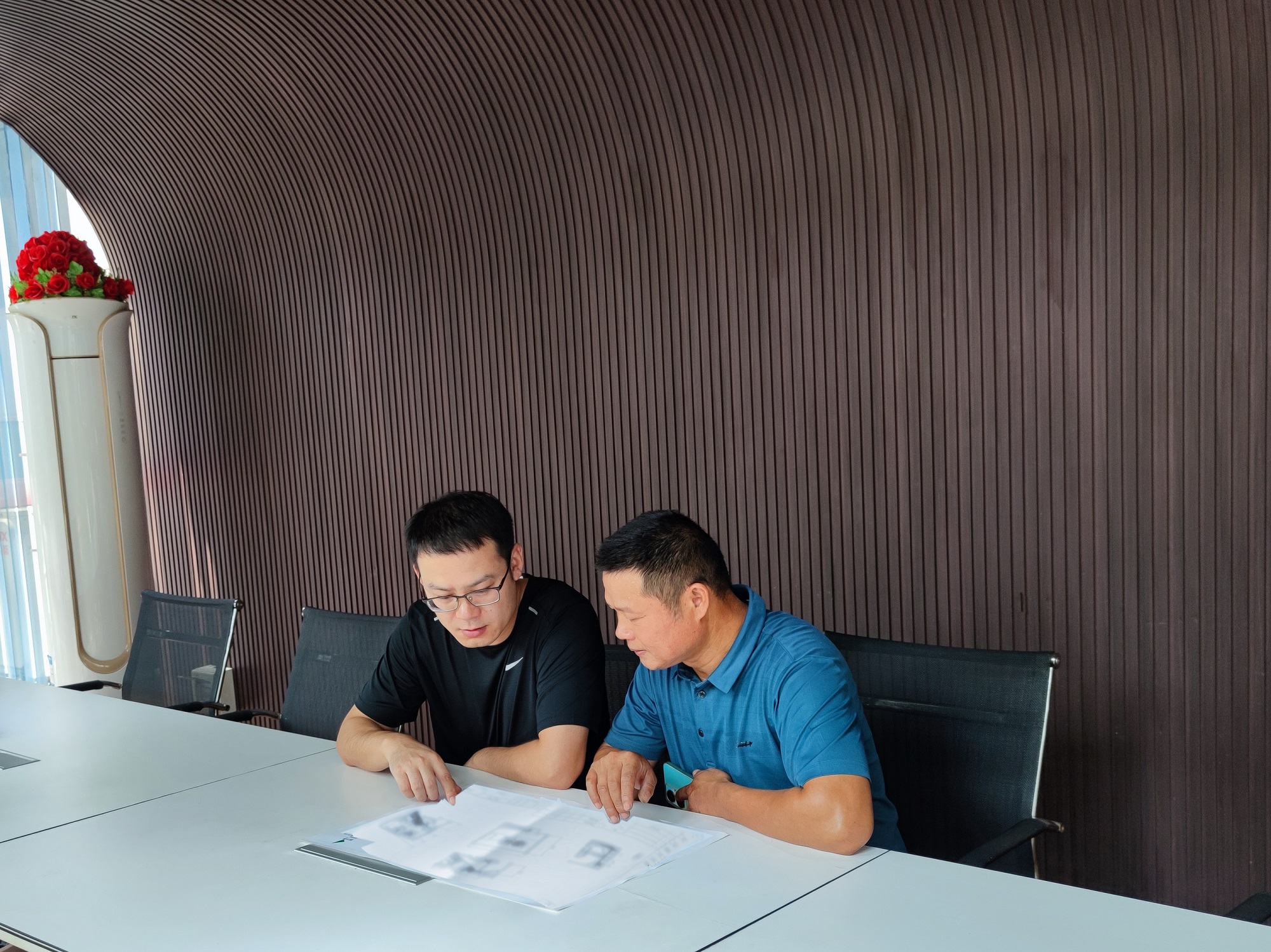 1692947366713116.jpg 0ce6fca565a3aa7b6b2741ad9fa9878.jpg